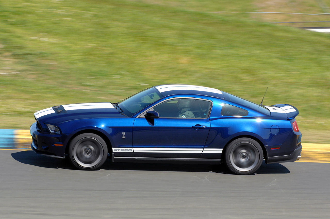 2010shelbygt500fdp2_14.jpg