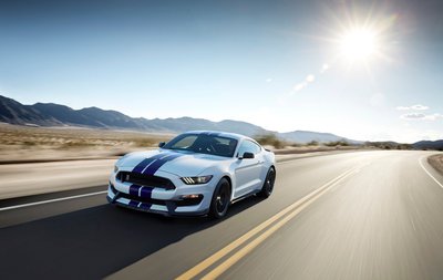 ShelbyGT350_01_HR.jpg