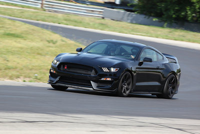 shelby-gt350r-grattan-14.JPG