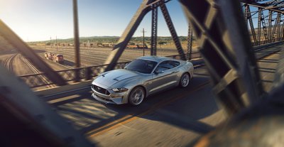 New-Ford-Mustang-V8-GT-with-Performace-Pack-in-Ingot-Silver.jpg
