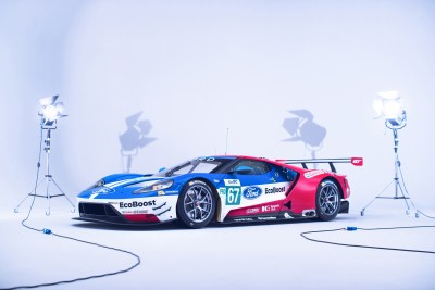 Ford GT in the spotlight (1).jpg