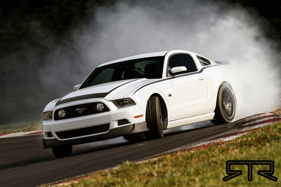 01-2013-mustang-rtr.jpg